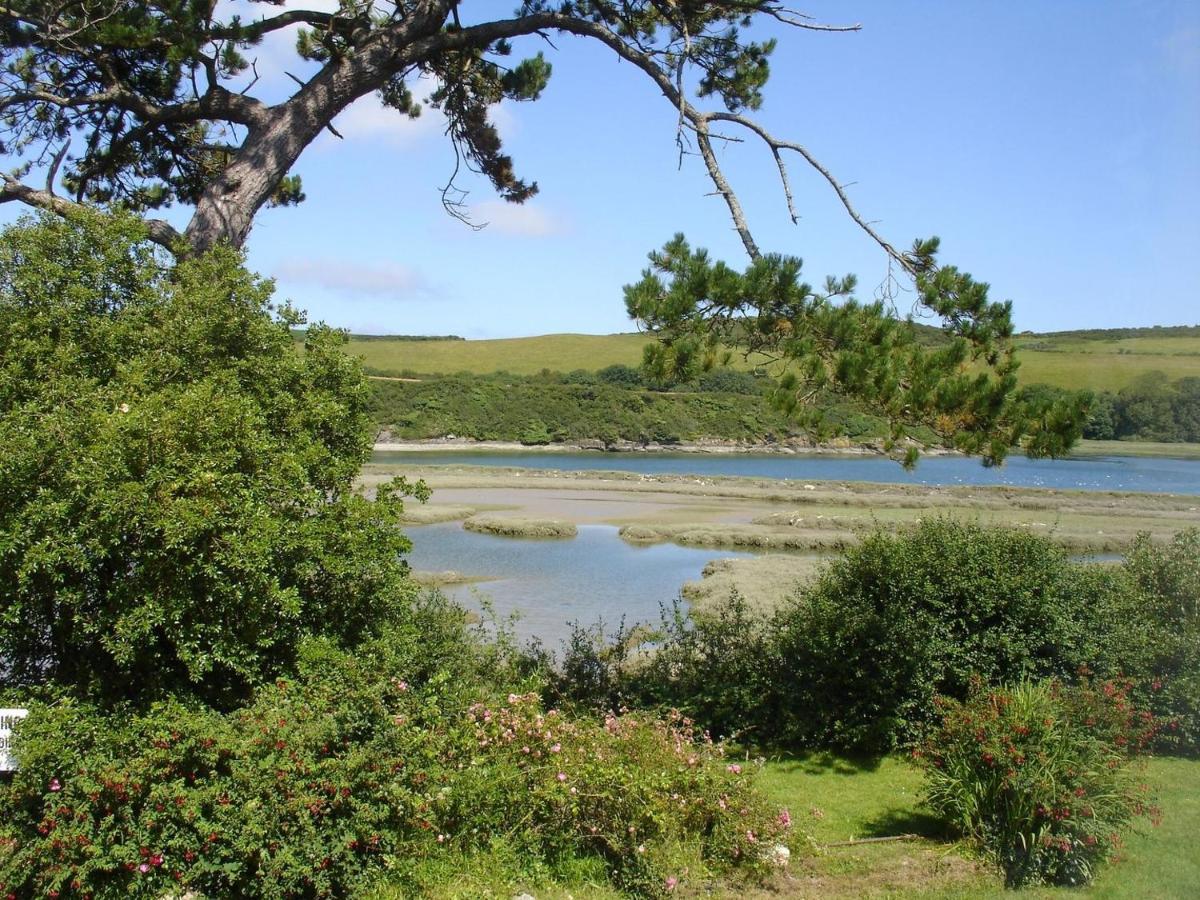 Mays Cottage Saint Issey Buitenkant foto